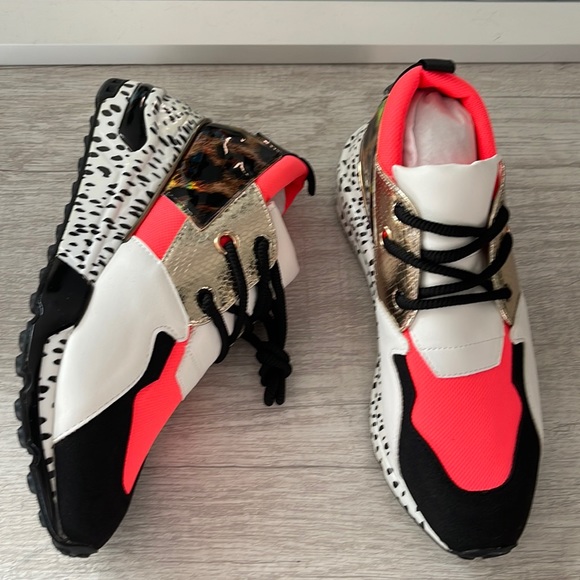 Steve Madden Shoes - Steve Madden Cliff Coral